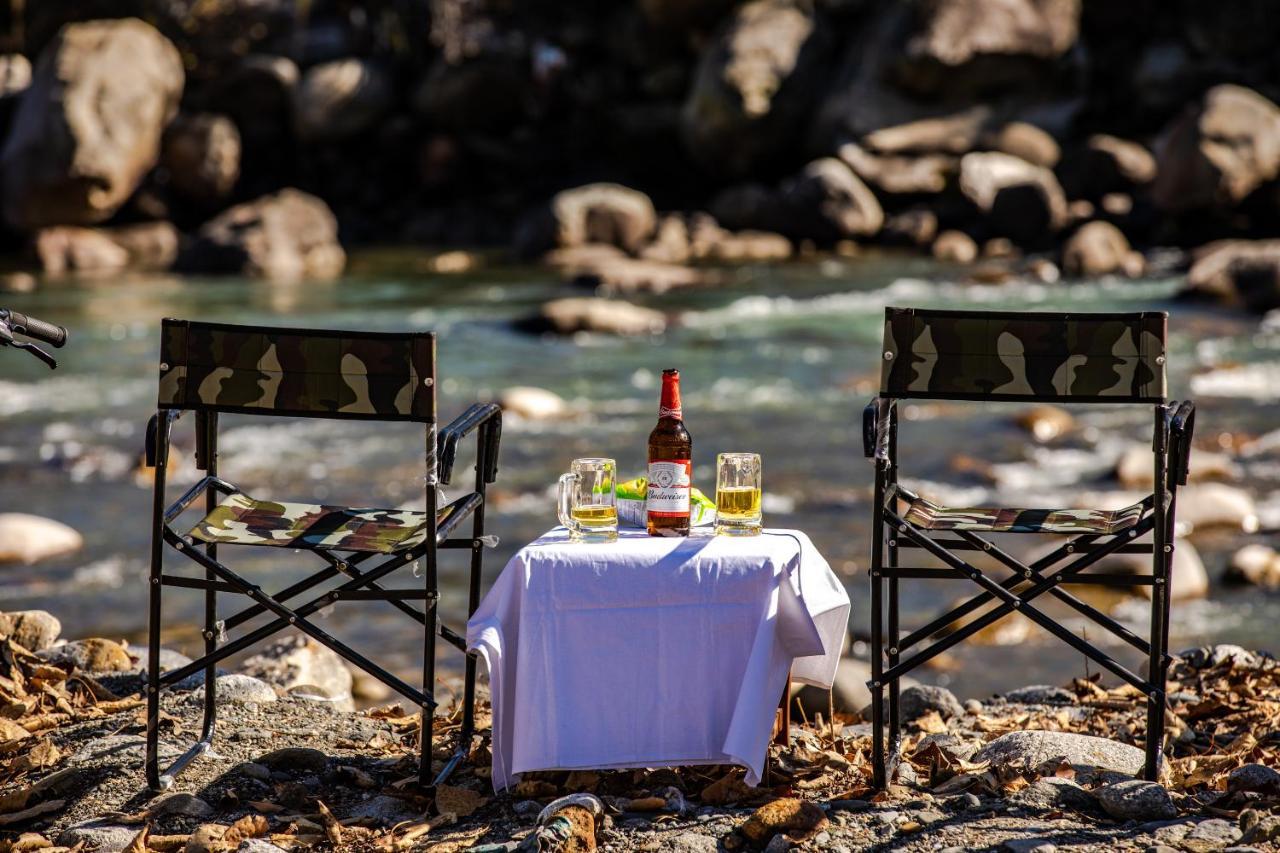 Vaibhav Regency Hotel Manali  Bagian luar foto