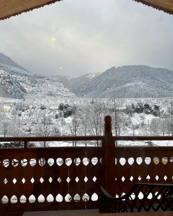 Vaibhav Regency Hotel Manali  Bagian luar foto